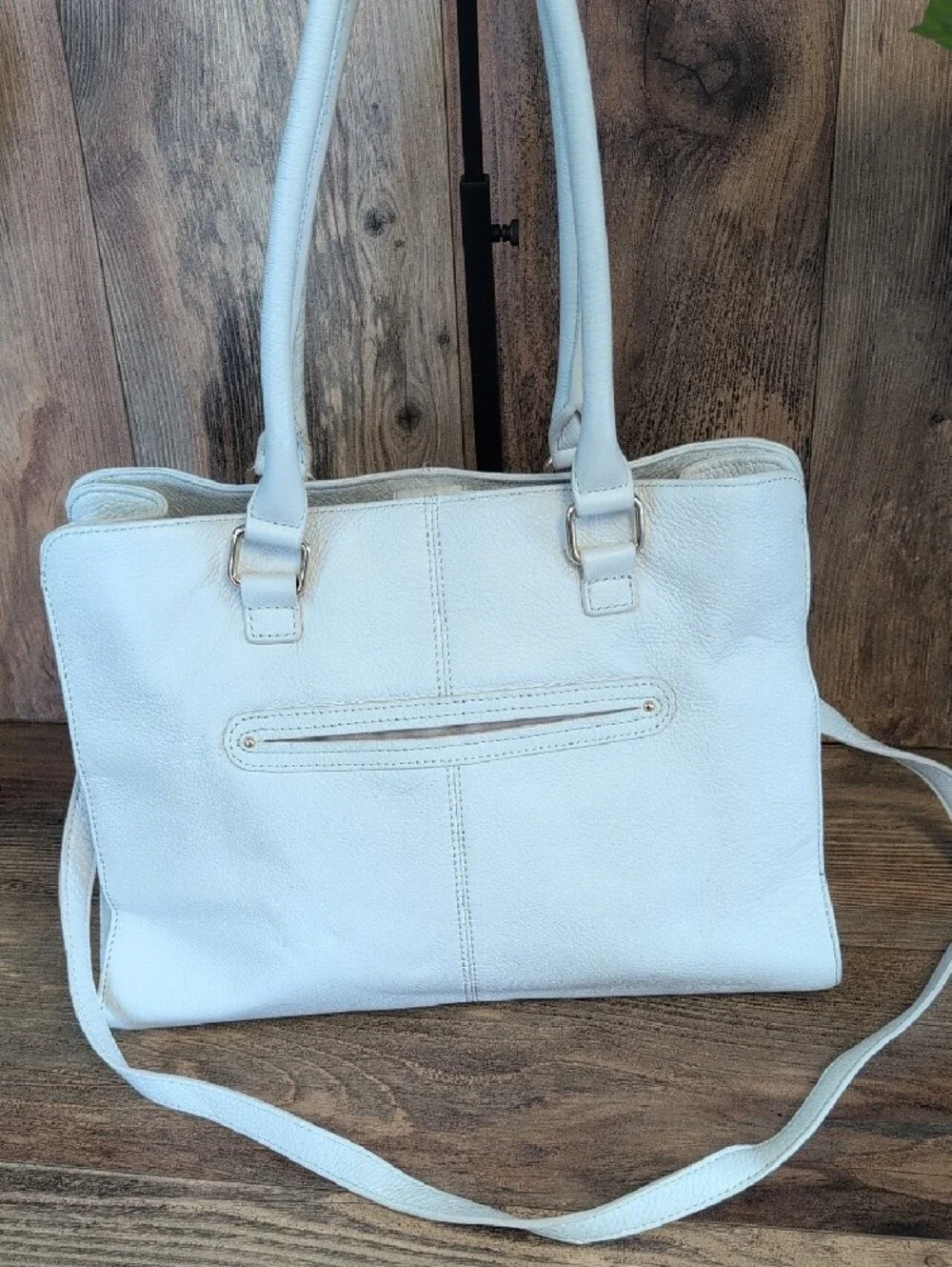 Calvin Klein White Structured Satchel with Gold Hardware       M472